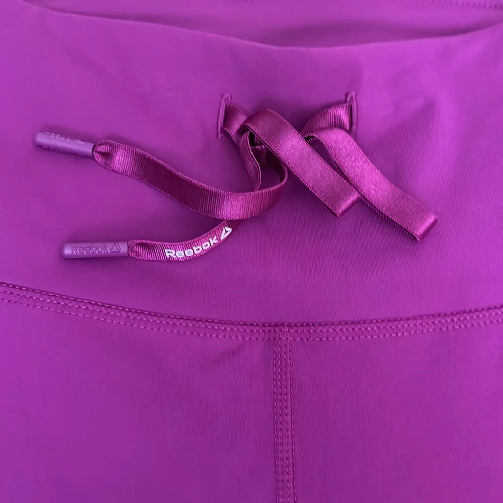 Reebok bike shorts - Picture 3 of 8